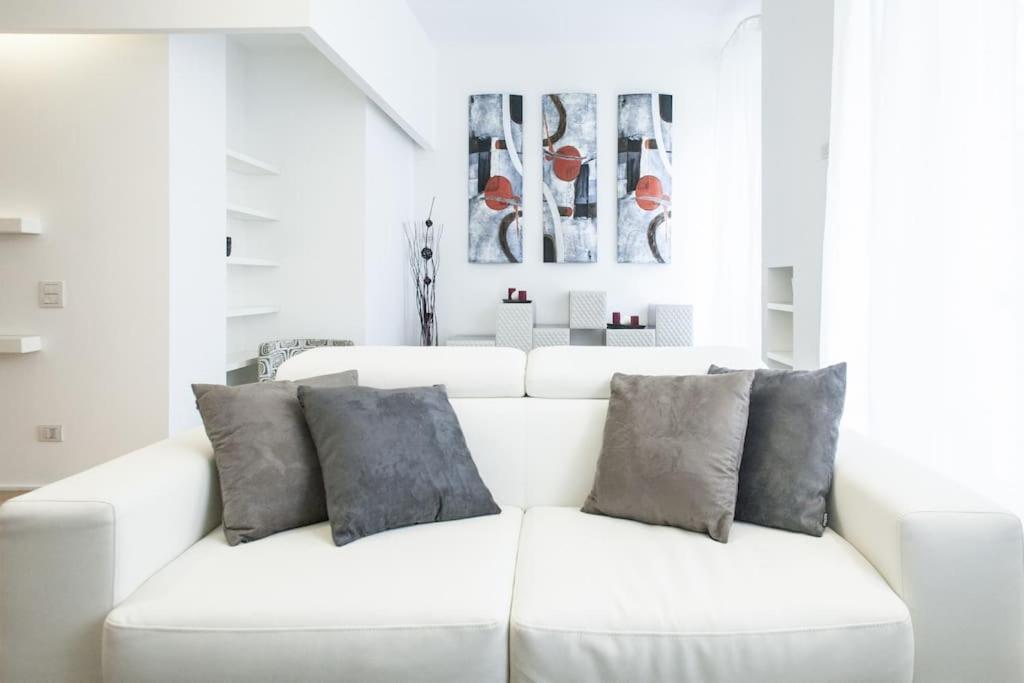 Charming Home Near Duomo Milaan Buitenkant foto